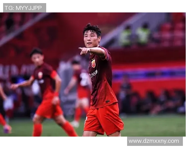 足球明星是否已在武汉进行友谊赛引发球迷热议与期待