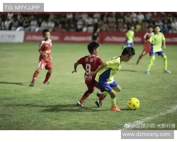 拉球过人技艺超群的足球明星们展现非凡魅力与风采 拉球过人技艺超群的足球明星们展现非凡魅力与风采